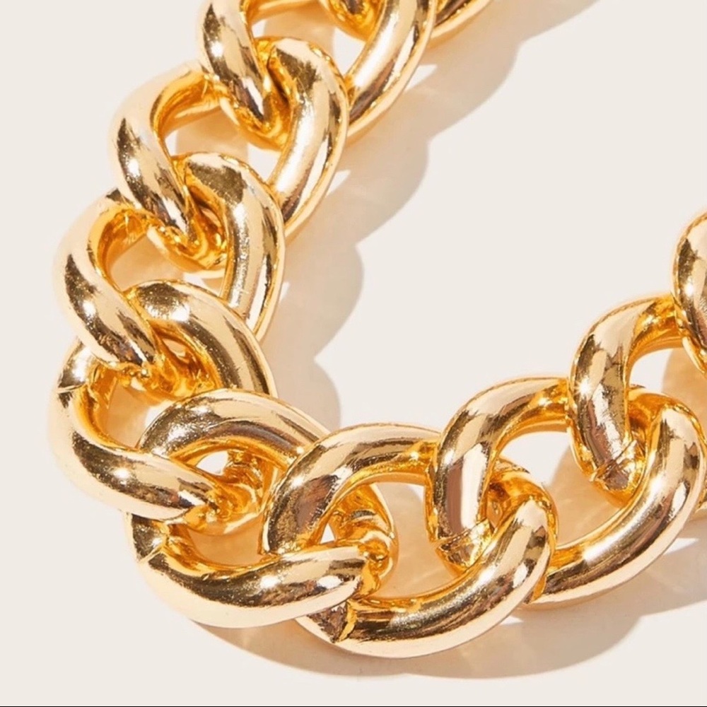 🎉HP 🍋2/$30 New Zara Chunky Link Toggle Necklace - Picture 3 of 5